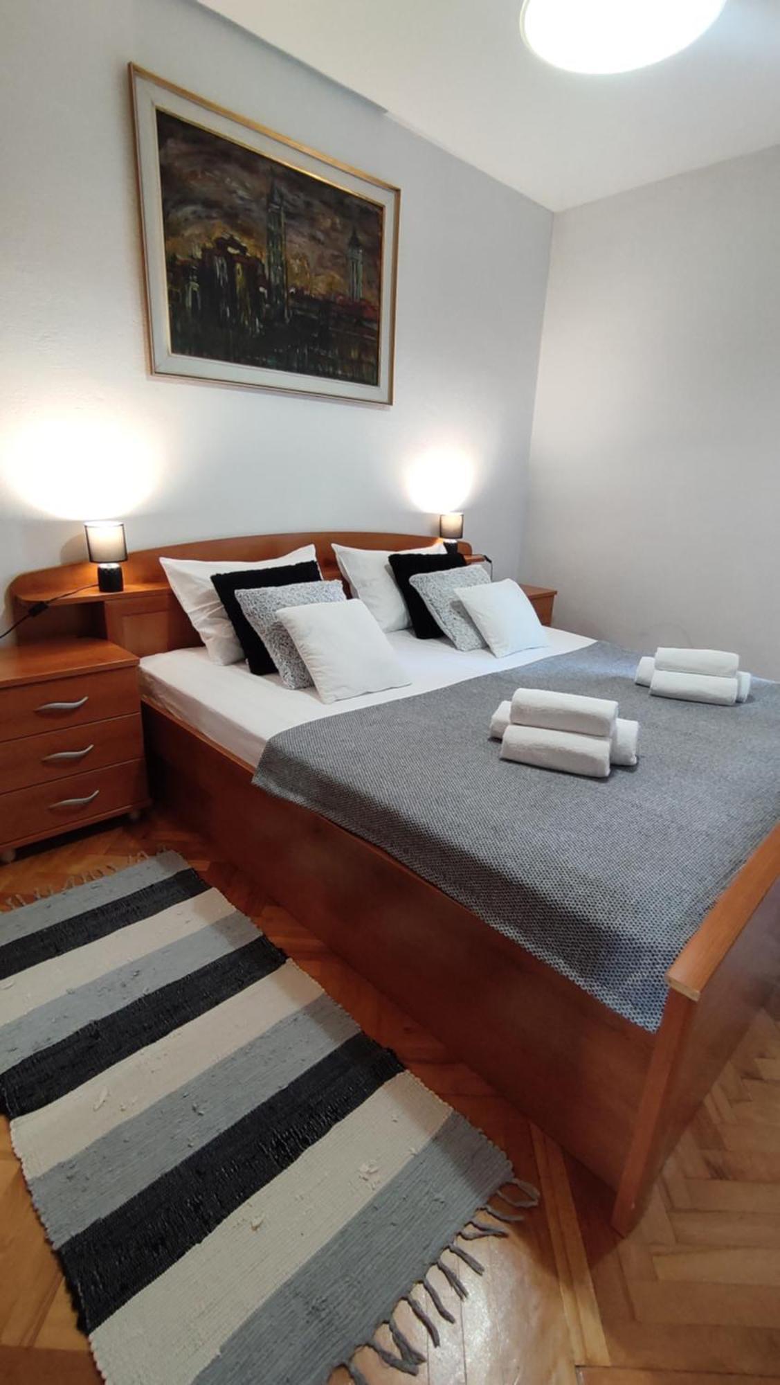 Deluxe Apartman Pervan Split Zewnętrze zdjęcie